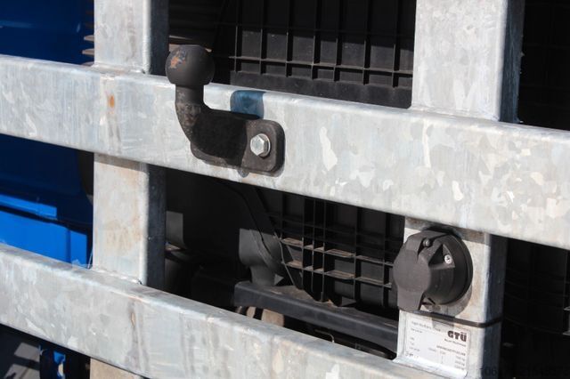 Abschleppwagen MAN TGL 8.180 BL Abschleppwagen Autotransporter Top