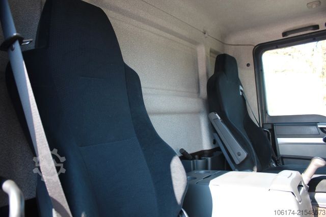 Abschleppwagen MAN TGL 8.180 BL Abschleppwagen Autotransporter Top