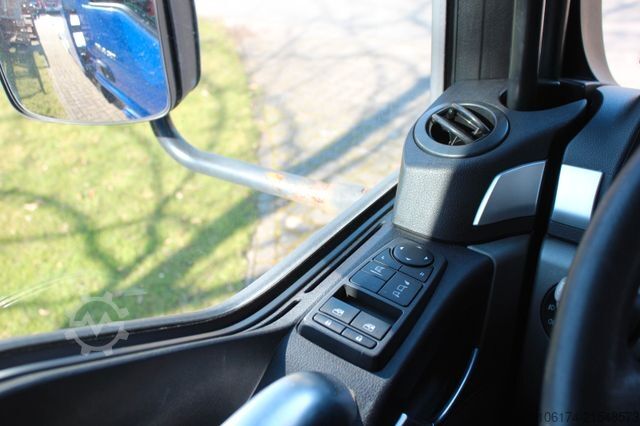 Abschleppwagen MAN TGL 8.180 BL Abschleppwagen Autotransporter Top