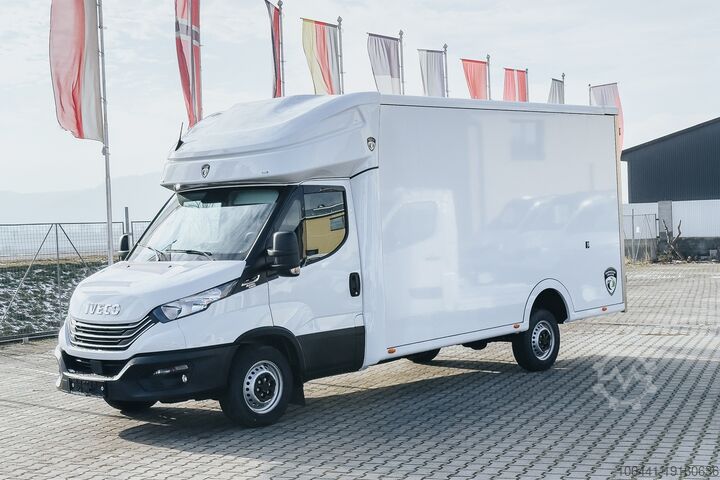 Transporter with suitcase Iveco IVECO Daily 35S18 Automatik