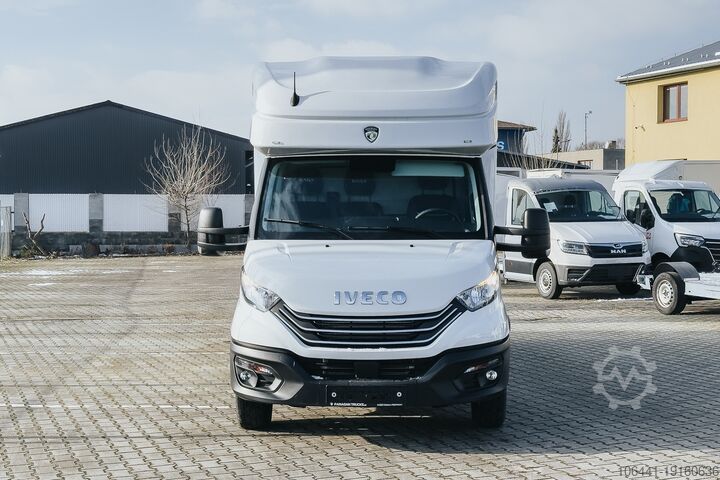 Transporter with suitcase Iveco IVECO Daily 35S18 Automatik