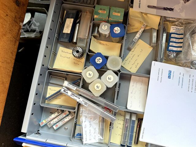 Werkstattschubladenschrank mit Inhalt PRECITOOL Workshop drawer cabinet with contents