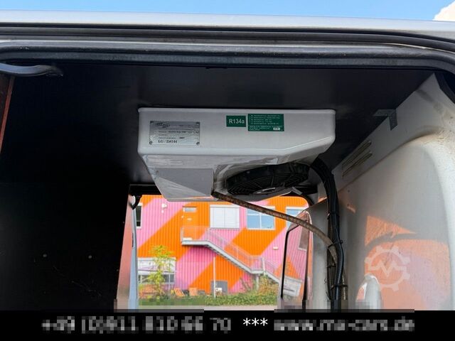 Refrigerator body van PEUGEOT Expert 2.0 Kühlkasten - 3 Sitze - AHK