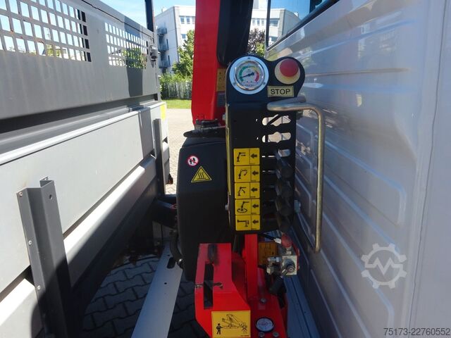 Pick-up van FIAT Ducato Maxi Doka Pritsche Fassi Ladekran