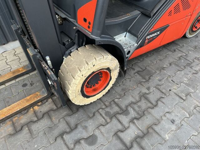 LPG Forklifts Linde H25T-02