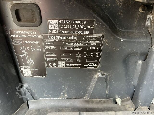 Electric 3-wheel forklift Linde E14-02