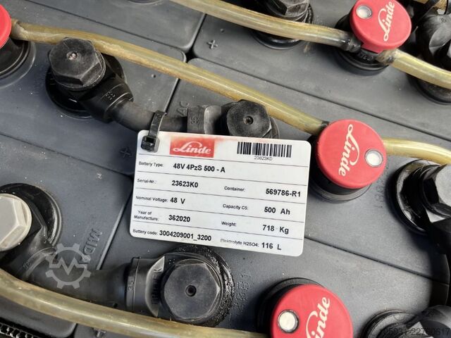 Electric 3-wheel forklift Linde E14-02
