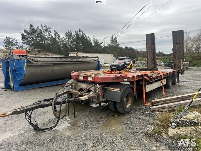 Low loader Damm 3 axle machine trailer w/ hydraulic driving bridge