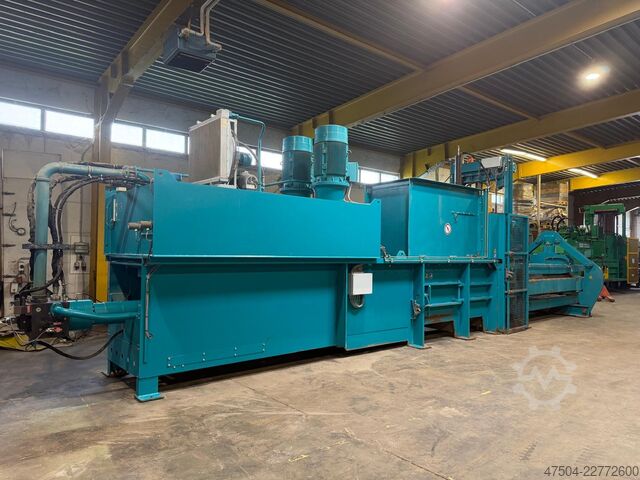 Channel baling press Paal Konti 325 G