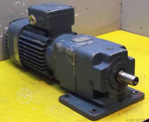 Gear motor 0.25 kW 62 rpm Demag KBA80A4R