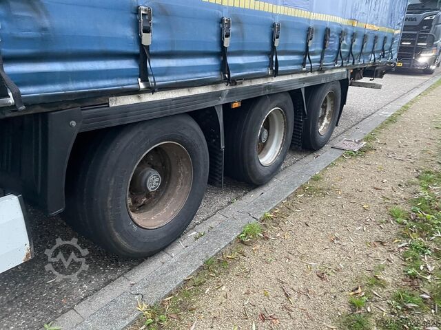 Volume transport Krone Mega Mega / Volume / BPW Axles / Drumbrakes