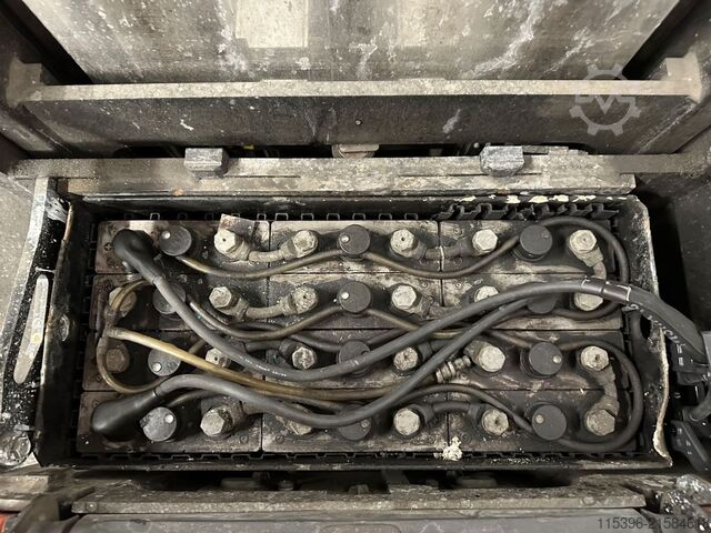 Hochhubwagen Toyota SPE 120 L - TRIPLEX 3,9 m