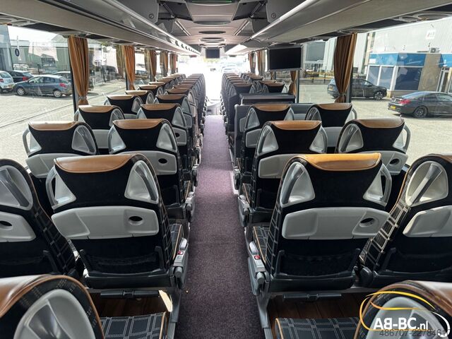 Motor coach MERCEDES-BENZ Tourismo, 64 Seats
