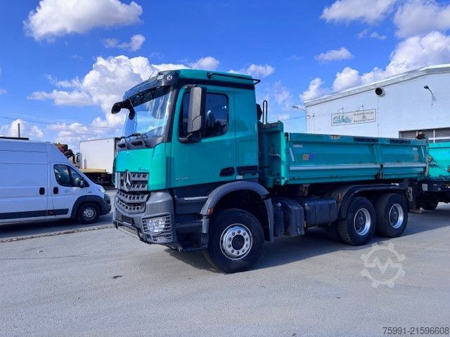 Dreiseitenkipper LKW MERCEDES-BENZ Arocs 3345 6x4  Meiller 3 Seitenkipper Bordmatic