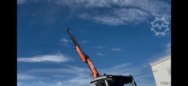 Dreiseitenkipper LKW MERCEDES-BENZ Arocs 4 6x4 Dreiseitenkipper mit Ladekran
