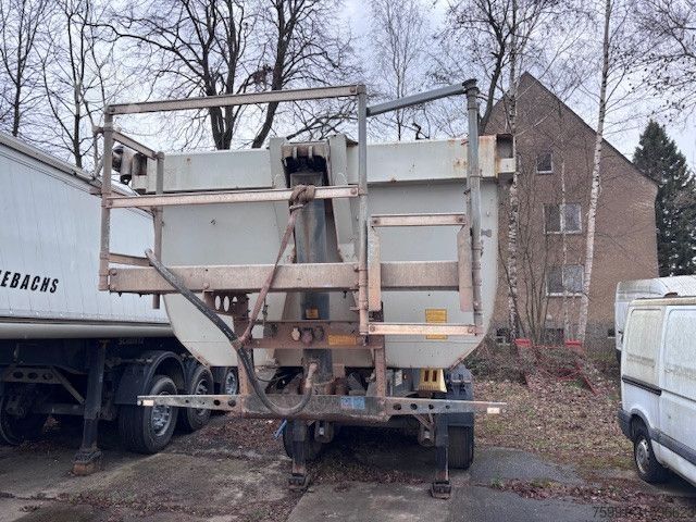 Kipper Auflieger SCHMITZ CARGOBULL SKI 24 7,5 verstärkte Ausführung