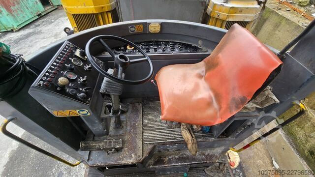 BOOMER DRILL JUMBO Atlas Copco L2D