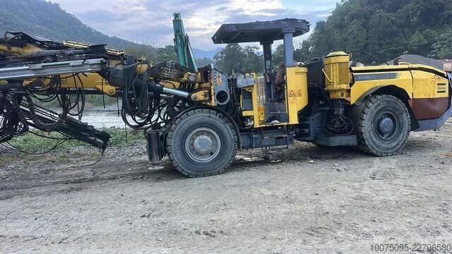 BOOMER DRILL JUMBO Atlas Copco L2D