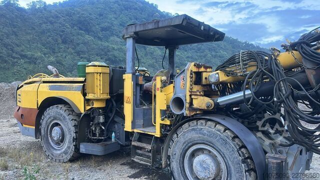 BOOMER DRILL JUMBO Atlas Copco L2D