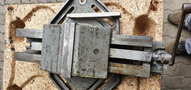 Machine vice centric clamping unbekannt 