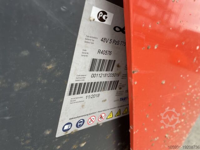 Reach Truck Linde R16HD-01