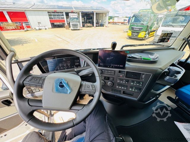 Spezial-LKW VOLVO FH540 6x2 Containerpritsche mit F545RA.2.26