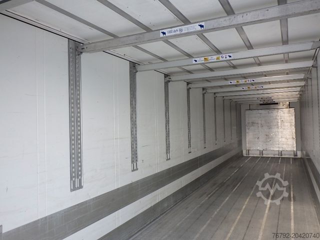 Reefer semitrailer SCHMITZ CARGOBULL SKO 24/L FP 45 Multitemp/Doppelst./LBW 3to./Lift