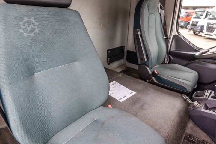 Koffer VOLVO FL 250 (18T.)