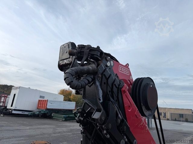 Autokran Fassi F245A.2.25 E-Dynamic Radio Remote / Crane