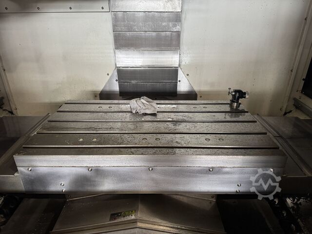 CNC machining center with Siemens 828D BAOFENG BF-V10