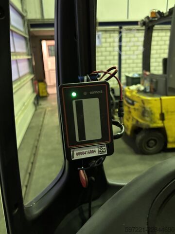 Reach Trucks Linde R14B-01
