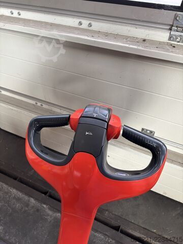 Electric Pallet Trucks Fenwick T 16