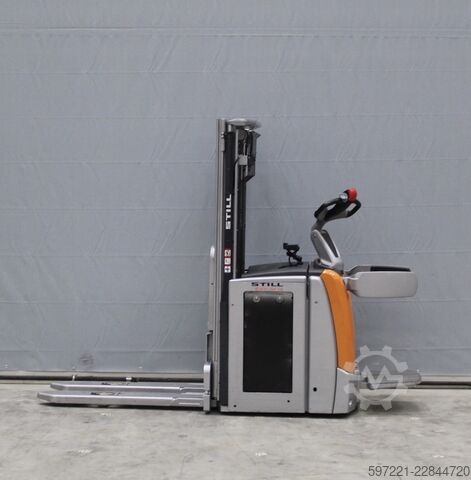 Stackers Stand-on Still EXV-SF14LI-ION Still Silber refurbished