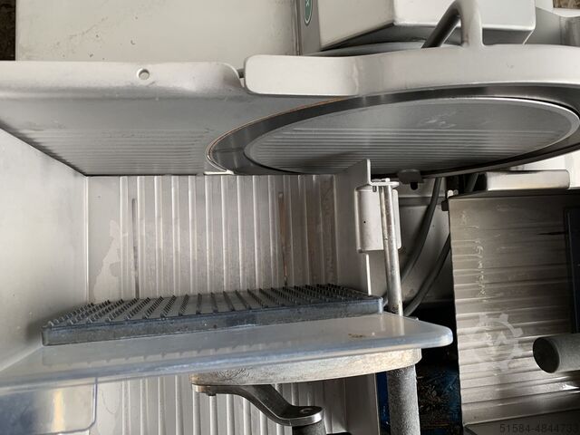 Meat slicer Scharfen V330