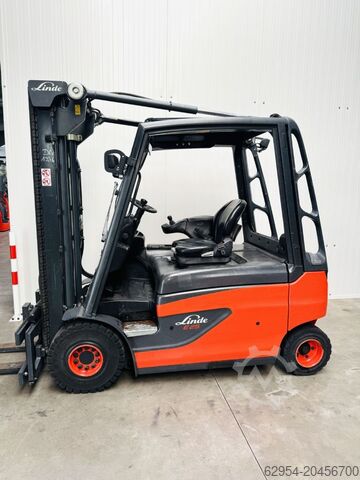 Elektro 4 Rad-Stapler Linde E 25 L-01 Batterie Bj.16