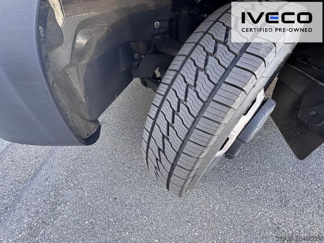 Box van IVECO 35C16H, Klima, DAB, LBW