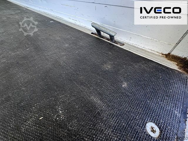 Box van IVECO 35C16H, Klima, DAB, LBW