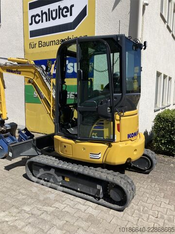 Komatsu PC38MR-5 Komatsu PC38MR-5
