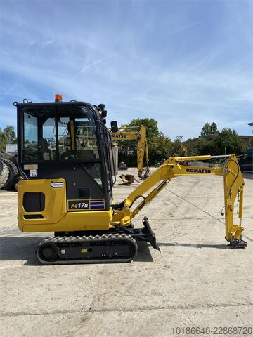 Komatsu PC17R-5 Komatsu PC17R-5