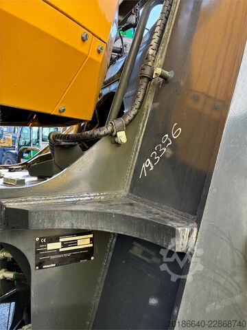 Komatsu WA500-8E0 Komatsu WA500-8E0