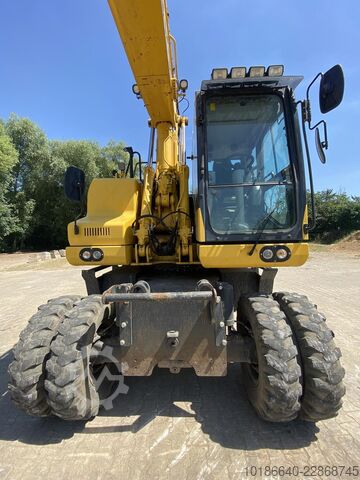 Komatsu PW160-11 Komatsu PW160-11