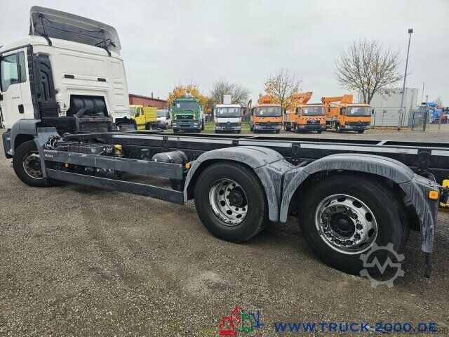 Wechselfahrgestell LKW MAN TGS 26.420 6x2 BDF Retarder Mitnahmestapler AHK