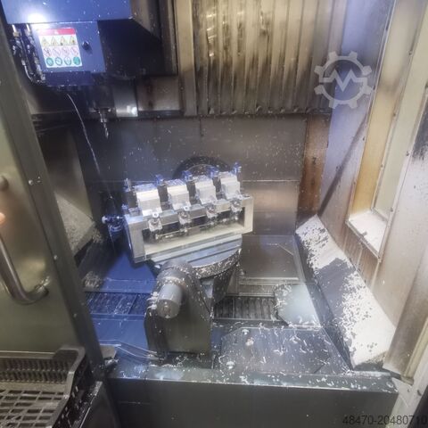 Vertikales Bearbeitungszentrum HAAS UMC-750