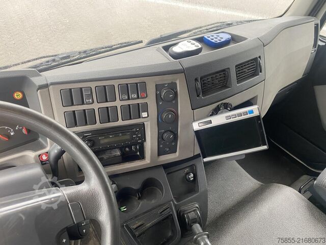 Koffer Volvo FL260 Boxtruck / Euro 5 / 625.000 KM / Loading ...