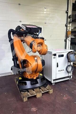 Industrieroboter KUKA KR 210