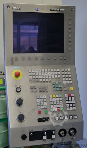 Vertikales Bearbeitungszentrum DMG DMC 835 V
