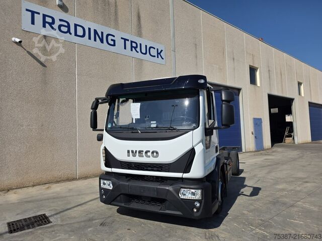 LKW mit Pritsche & Plane Iveco EuroCargo 120