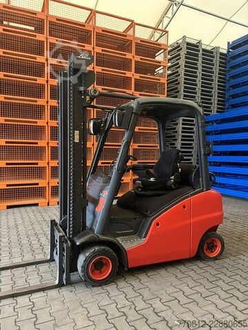 Gabelstapler Linde H18T LPG