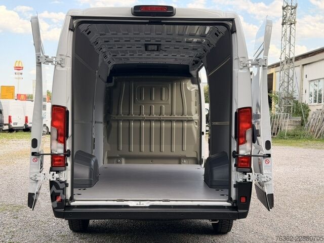 Hochdach-Kastenwagen mit langem Radstand Peugeot Boxer 35 L4H2 140 KlimaKameraTempo Navi
