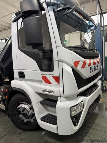 Autokran iveco 160e25